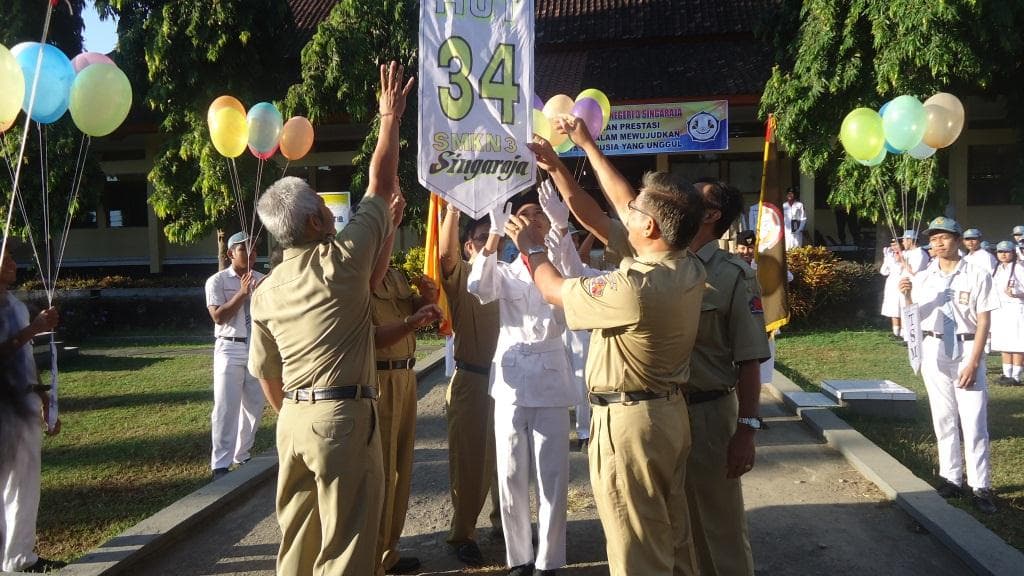 ACARA PUNCAK HUT SMK NEGERI 3 SINGARAJA KE-34