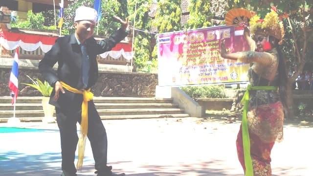 SELAMAT JALAN GURU DAN SISWA SATUN TECHNICAL COLLEGE, THAILAND